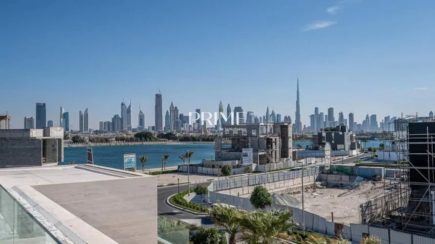 Villa de 7 dormitorios en Dubai, UAE No. 969 № 1