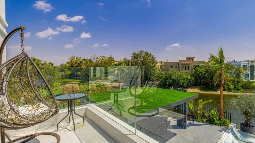 Villa de 5 dormitorios en Jumeirah Islands, UAE No. 324 № 14