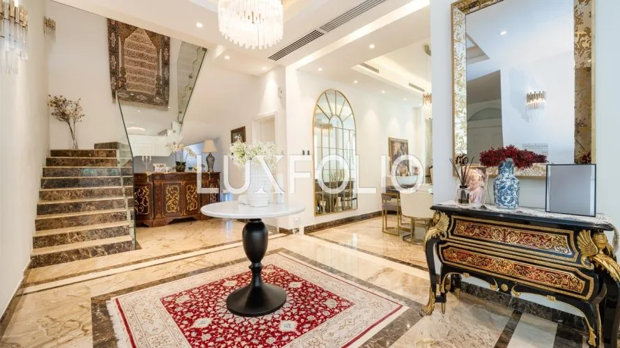 Villa de 5 dormitorios en Motor City, UAE No. 847 № 3