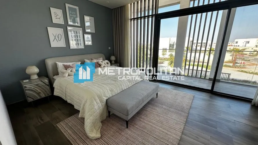 Villa de 5 dormitorios en Abu Dhabi, UAE No. 1385 № 2