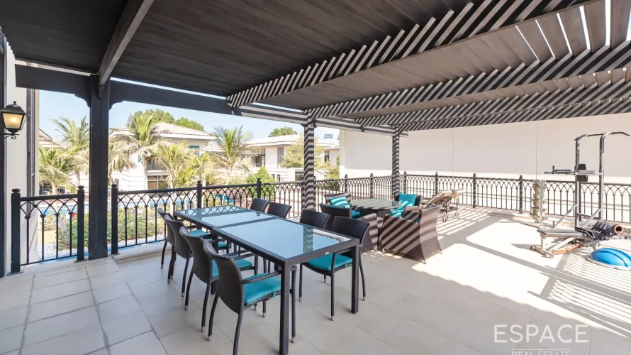 Villa de 4 dormitorios en Palm Jumeirah, UAE No. 1036 № 10