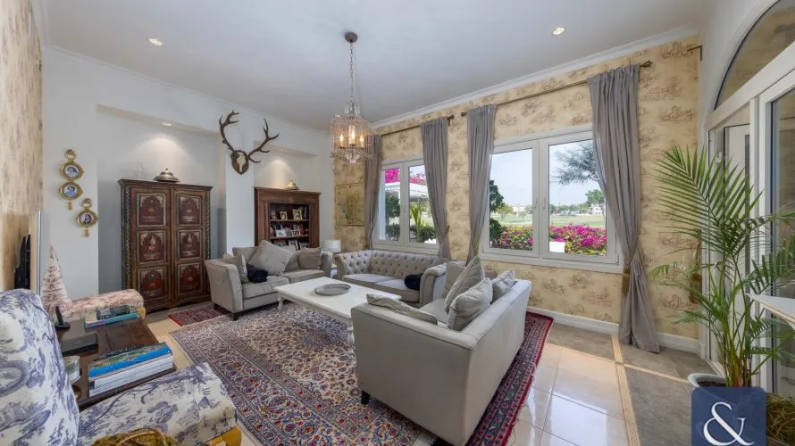 Villa de 4 dormitorios en Sienna Lakes, UAE No. 1325 № 10