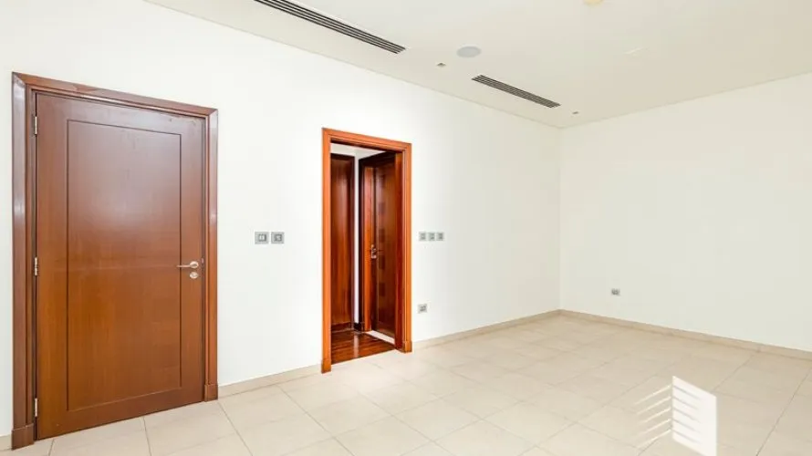 Villa de 5 dormitorios en The Mansions, UAE No. 306 № 20