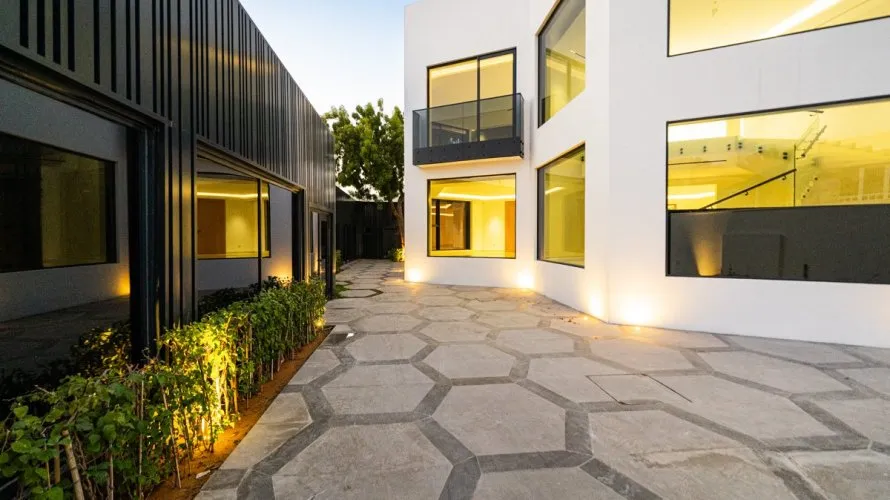 Villa de 5 dormitorios en Dubai, UAE No. 437 № 4