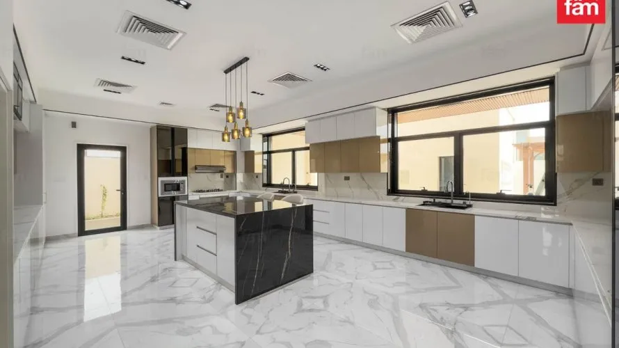 Villa de 6 dormitorios en Dubai, UAE No. 1627