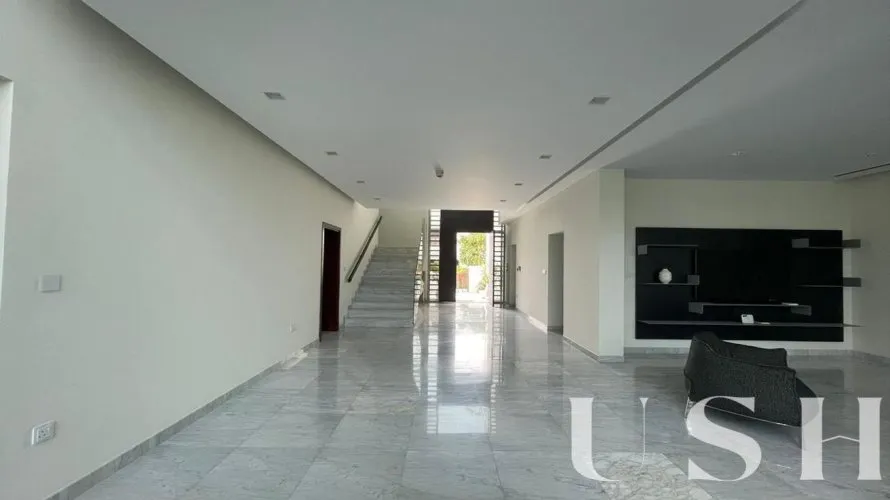 Villa de 4 dormitorios en District One, UAE No. 741 № 6