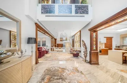 Villa de 5 dormitorios en District One, UAE No. 1230