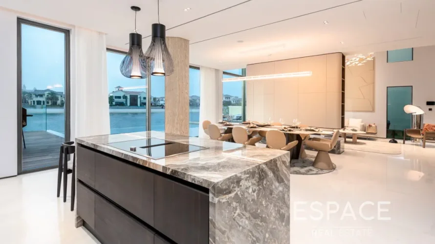 Villa de 5 dormitorios en Palm Jumeirah, UAE No. 1057 № 10