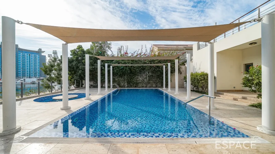 Villa de 6 dormitorios en Palm Jumeirah, UAE No. 1405 № 12