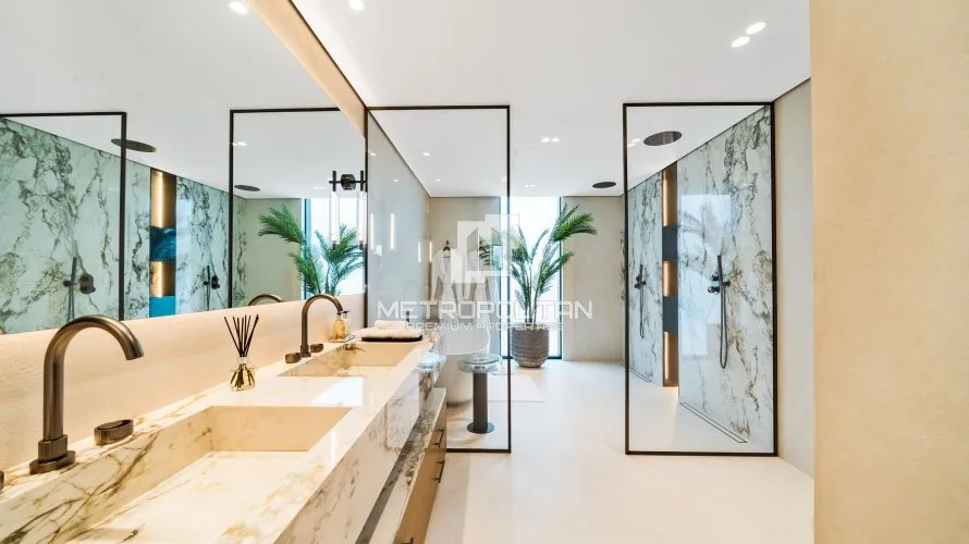 Villa de 5 dormitorios en Jumeirah Islands, UAE No. 1289 № 20