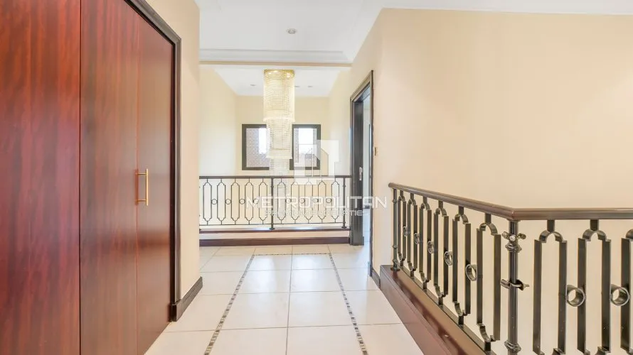 Villa de 4 dormitorios en Palm Jumeirah, UAE No. 1249 № 14