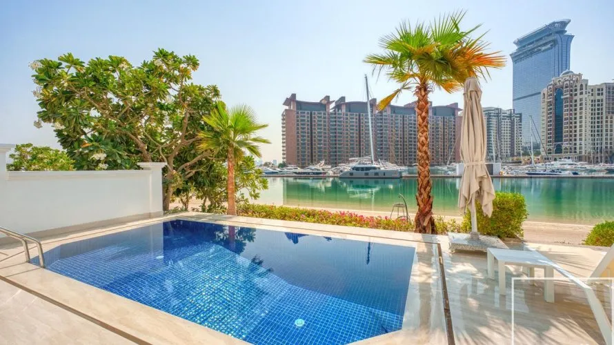 Villa de 6 dormitorios en Garden Homes, UAE No. 1462 № 1