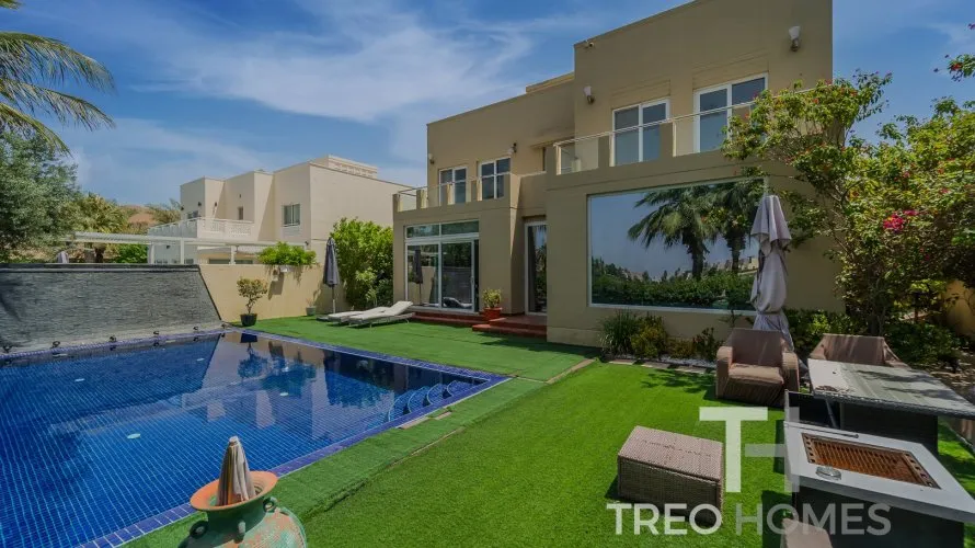 Villa de 5 dormitorios en Meadows, UAE No. 680 № 8