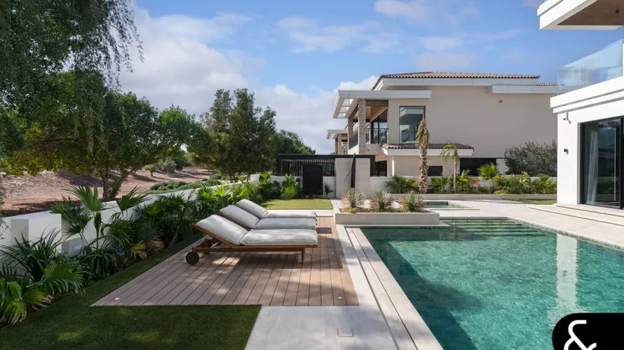 Villa de 5 dormitorios en Jumeirah Golf Estates, UAE No. 1596 № 21