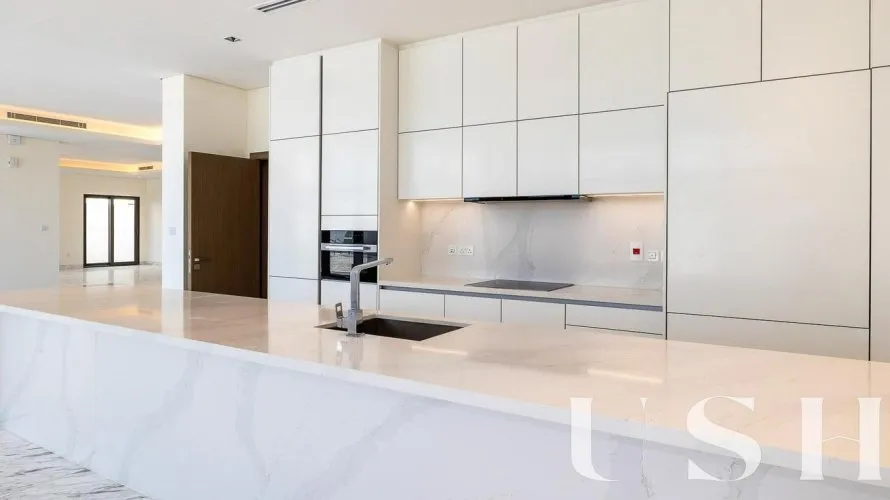 Villa de 6 dormitorios en District One, UAE No. 721 № 7