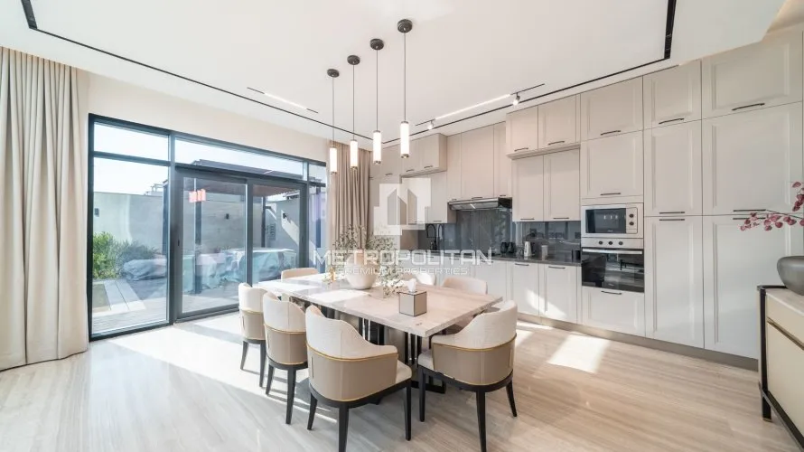 Villa de 6 dormitorios en Nad Al Sheba 1, UAE No. 1283 № 5