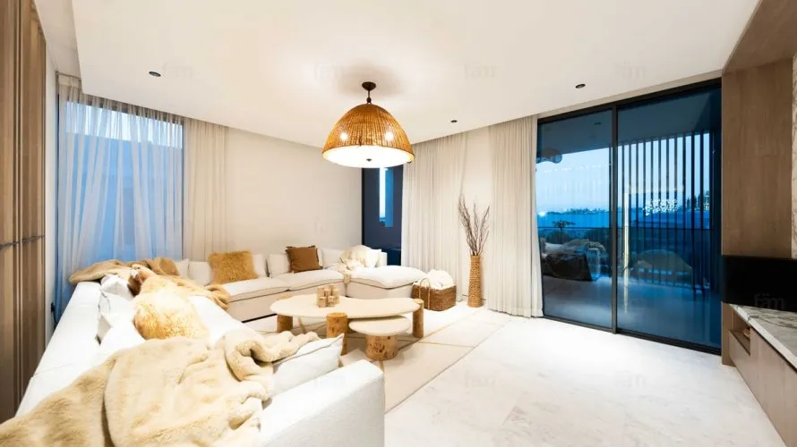 Villa de 5 dormitorios en Tilal Al Ghaf, UAE No. 1712 № 1