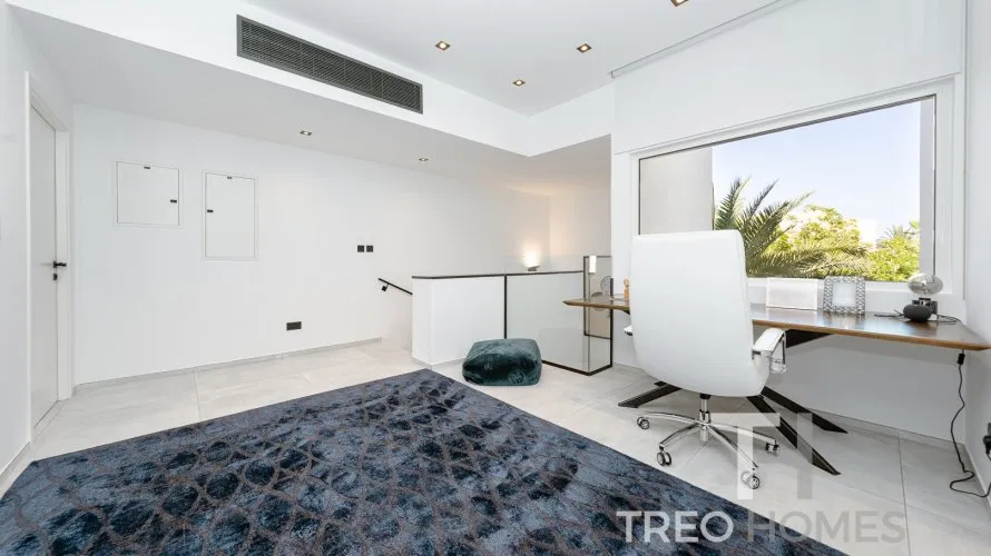 Villa de 4 dormitorios en Meadows, UAE No. 688 № 13