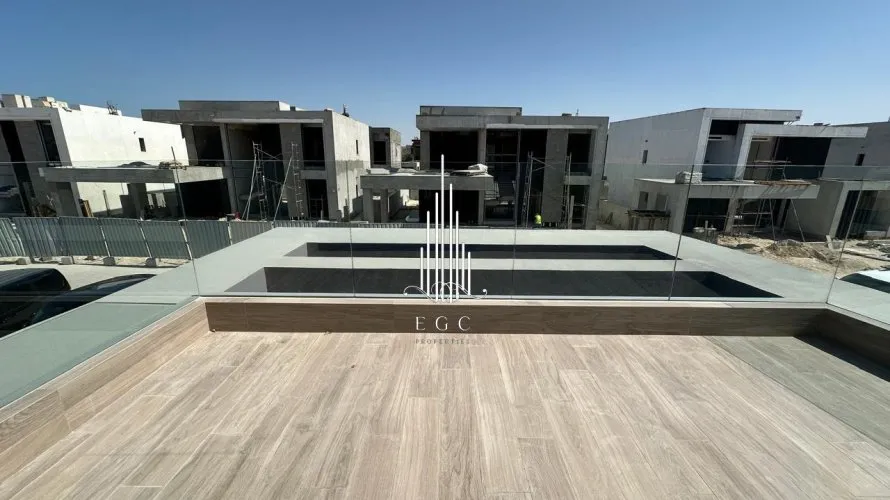 Villa de 5 dormitorios en Ghantoot, UAE No. 601 № 8