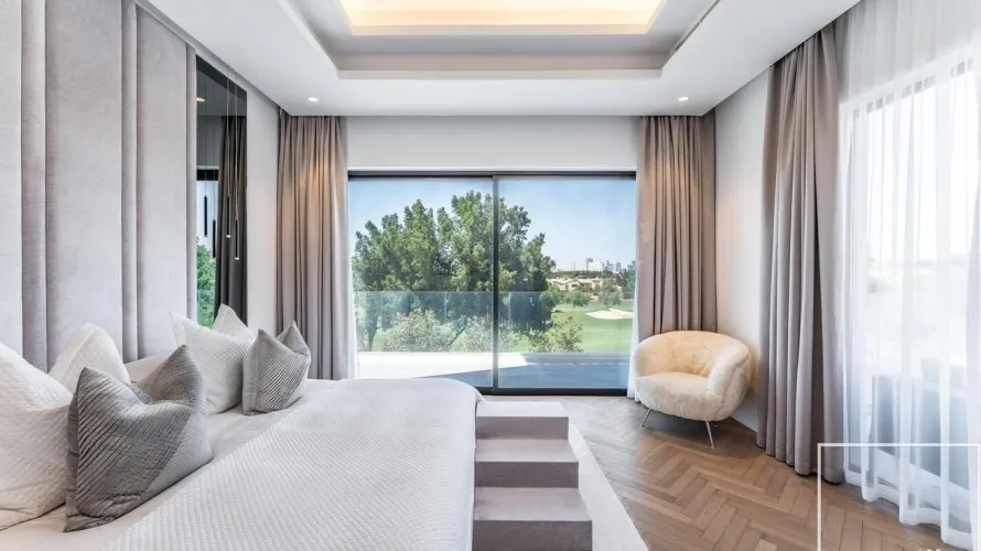 Villa de 5 dormitorios en Jumeirah Golf Estates, UAE No. 1475 № 2