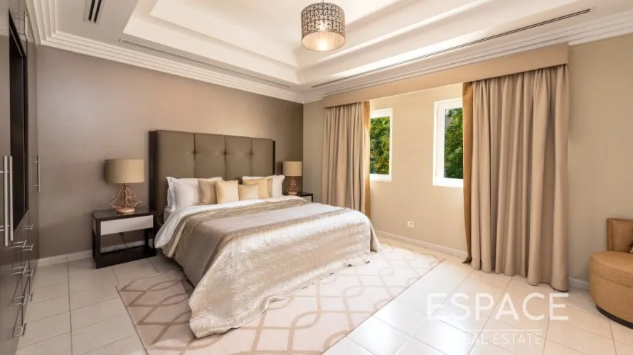 Villa de 6 dormitorios en Dubai, UAE No. 1028 № 8