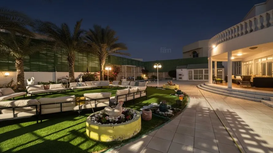 Villa de 10 dormitorios en Al Barsha, UAE No. 1219 № 8