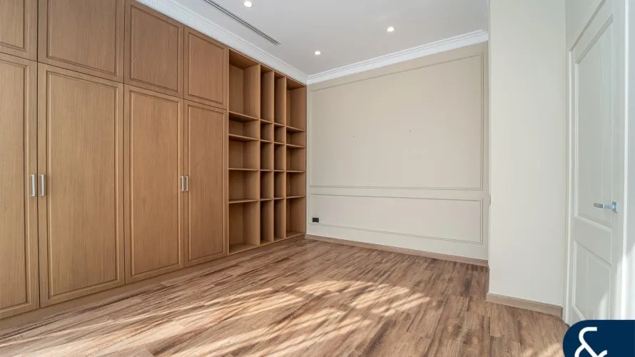 Villa de 5 dormitorios en Jumeirah Golf Estates, UAE No. 1305 № 15