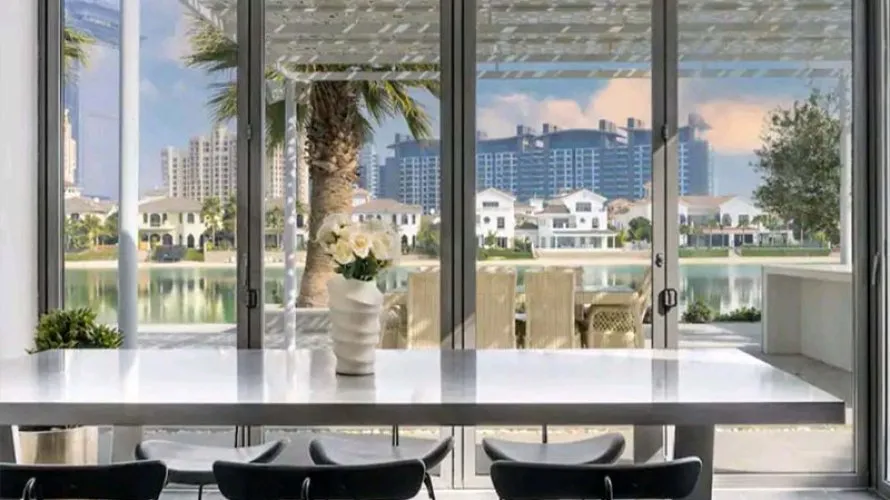 Villa de 6 dormitorios en Signature Villas, UAE No. 251 № 18