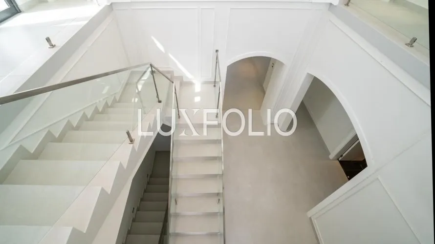 Villa de 6 dormitorios en Jumeirah Golf Estates, UAE No. 839 № 21