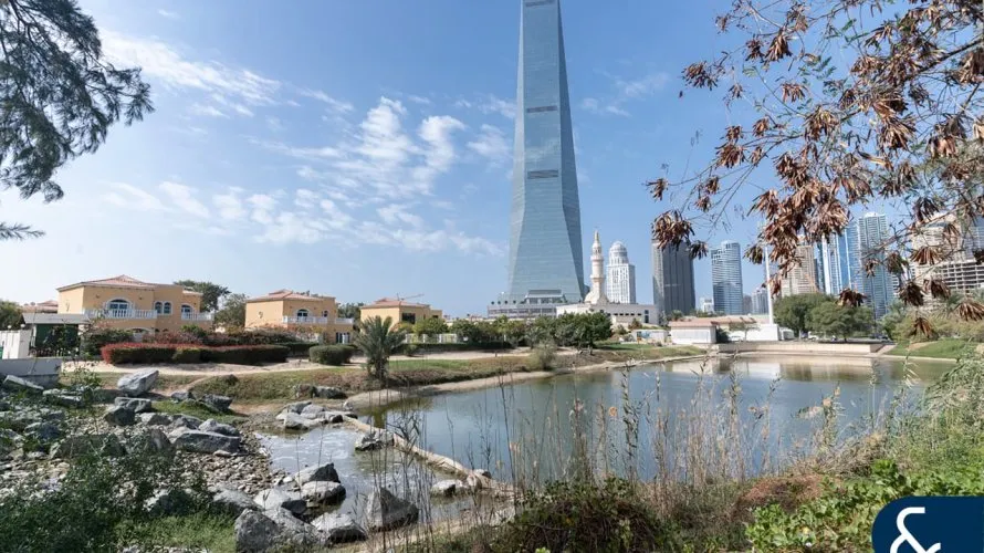 Villa de 4 dormitorios en Jumeirah Islands, UAE No. 1608 № 1