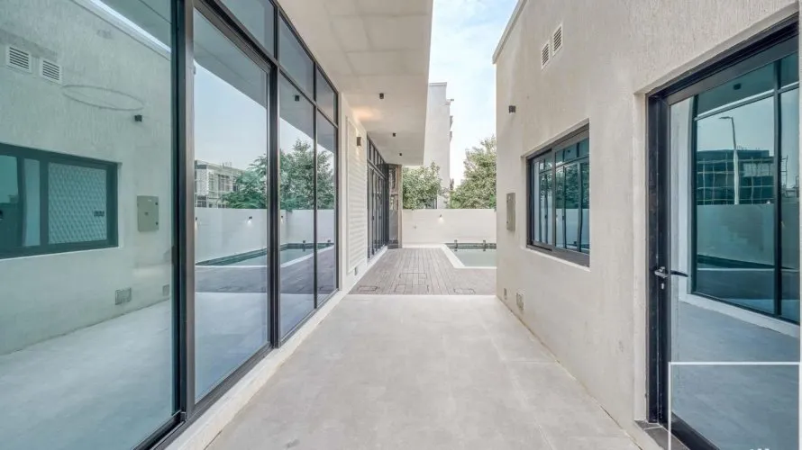 Villa de 5 dormitorios en Nad Al Sheba 1, UAE No. 1501 № 21