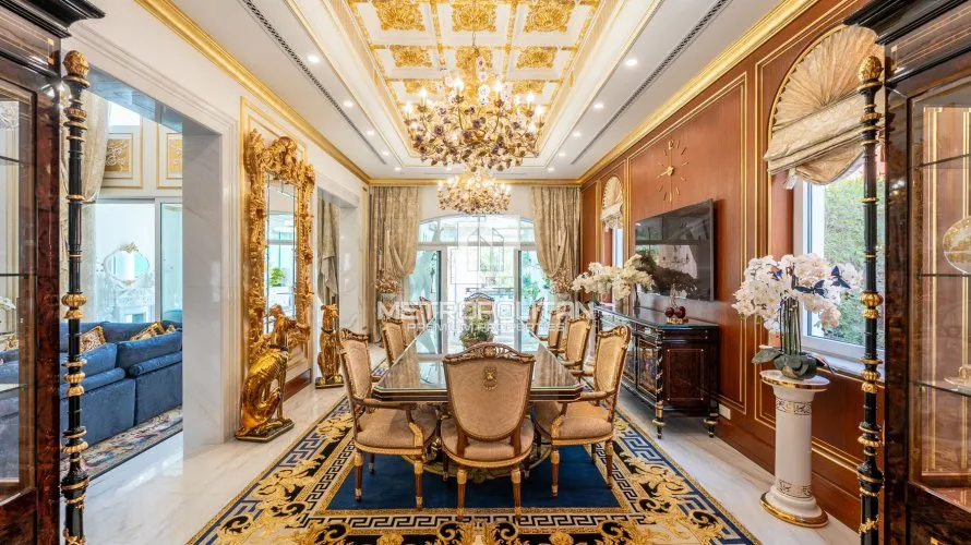 Villa de 7 dormitorios en XXII Carat, UAE No. 1239