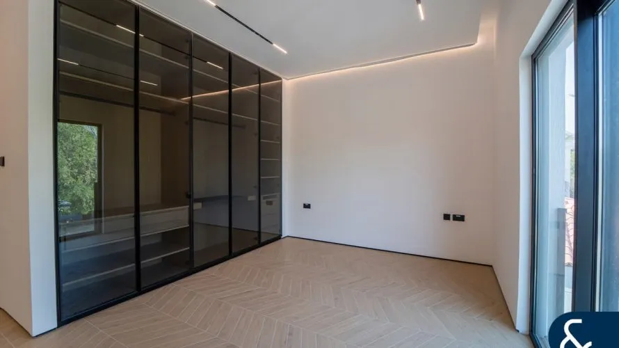 Villa de 6 dormitorios en Green Community West, UAE No. 1619 № 24