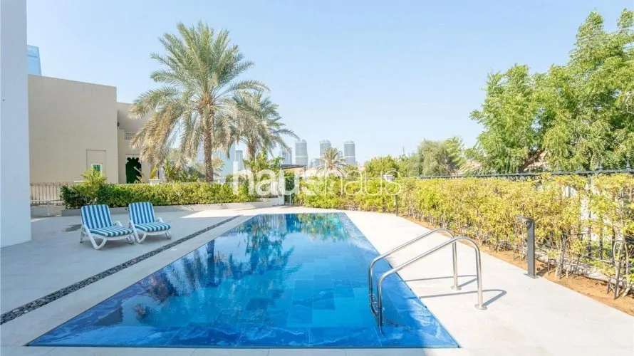 Villa de 4 dormitorios en Jumeirah Islands, UAE No. 771 № 20