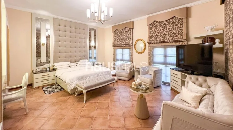 Villa de 6 dormitorios en The Villa, UAE No. 766 № 16