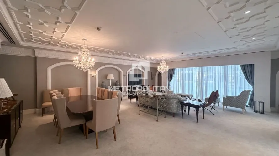 Villa de 5 dormitorios en Palm Jumeirah, UAE No. 499 № 2