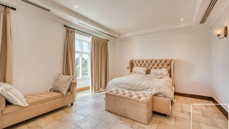 Villa de 5 dormitorios en Jumeirah Golf Estates, UAE No. 1478 № 11