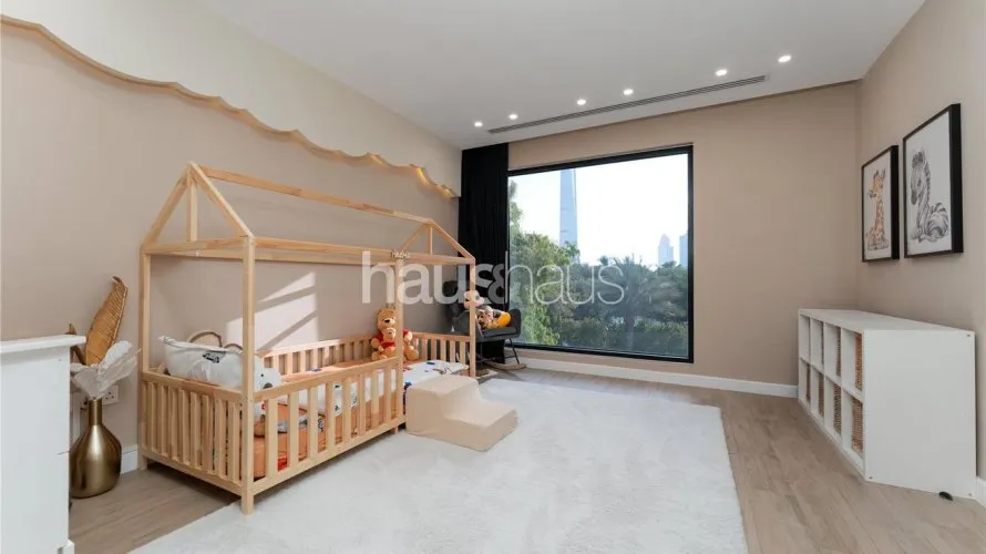 Villa de 4 dormitorios en Jumeirah Islands, UAE No. 829 № 21