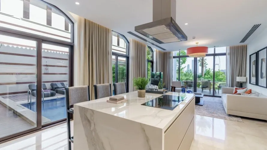 Villa de 5 dormitorios en Dubai, UAE No. 438 № 11