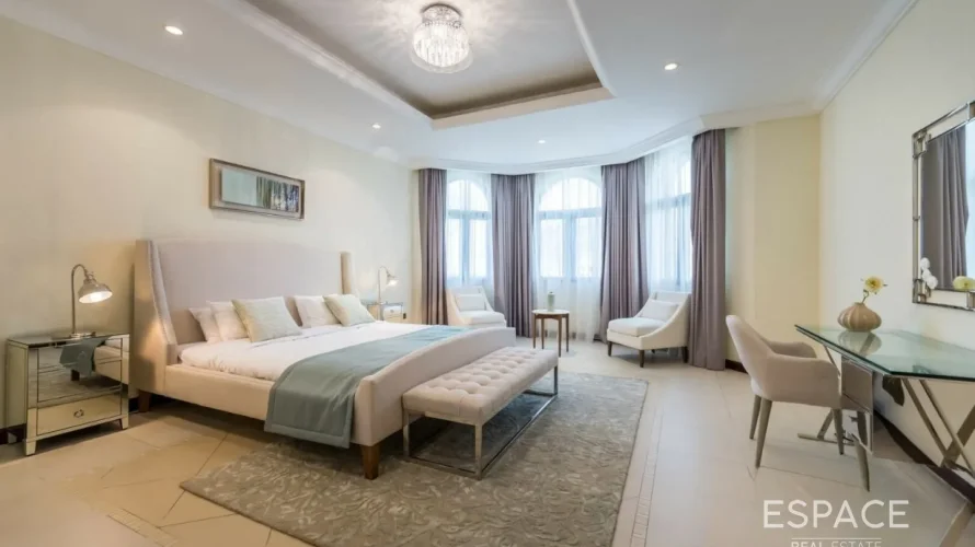 Villa de 4 dormitorios en Palm Jumeirah, UAE No. 1034 № 10