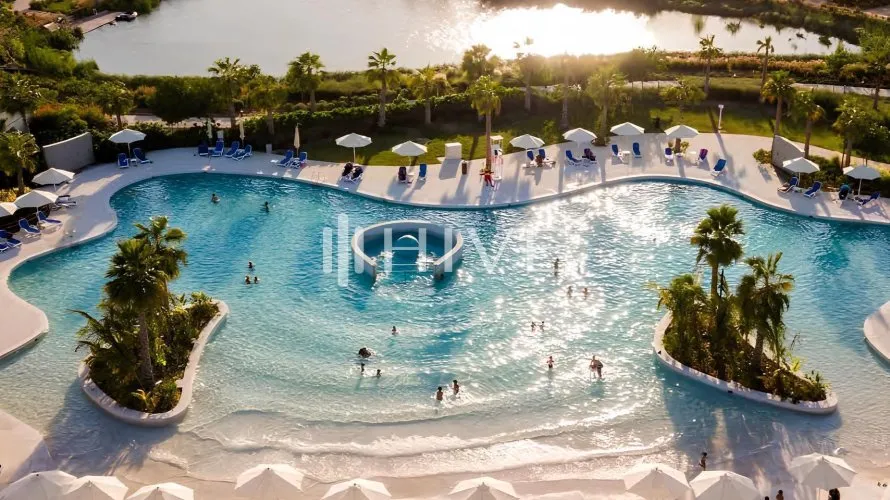 Villa de 6 dormitorios en DAMAC Hills (Akoya by DAMAC), UAE No. 480 № 4