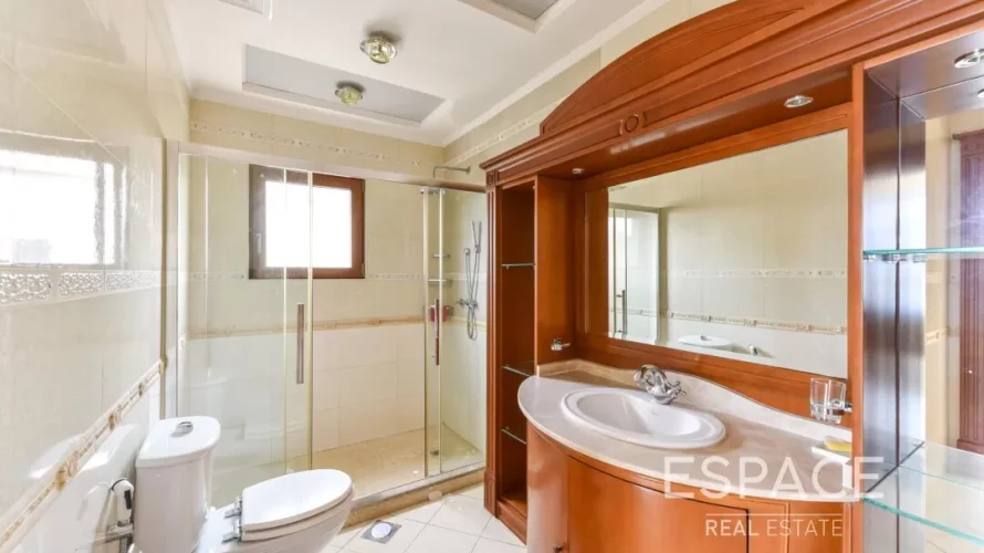 Villa de 6 dormitorios en Palm Jumeirah, UAE No. 1061 № 15