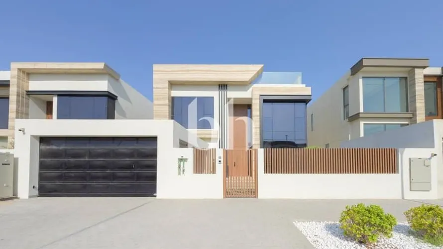 Villa de 5 dormitorios en Jumeirah Park, UAE No. 951 № 1