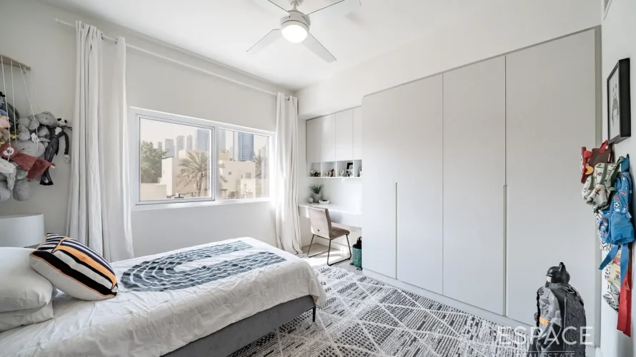 Villa de 4 dormitorios en Meadows, UAE No. 1188 № 11