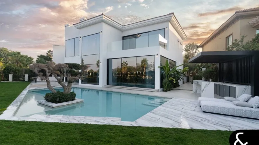 Villa de 5 dormitorios en Jumeirah Islands, UAE No. 1541