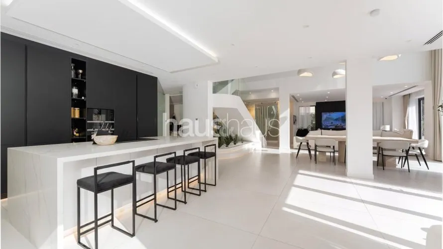 Villa de 4 dormitorios en Jumeirah Islands, UAE No. 829 № 4