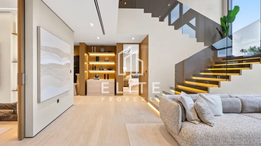 Villa de 5 dormitorios en Dubai, UAE No. 1506 № 8