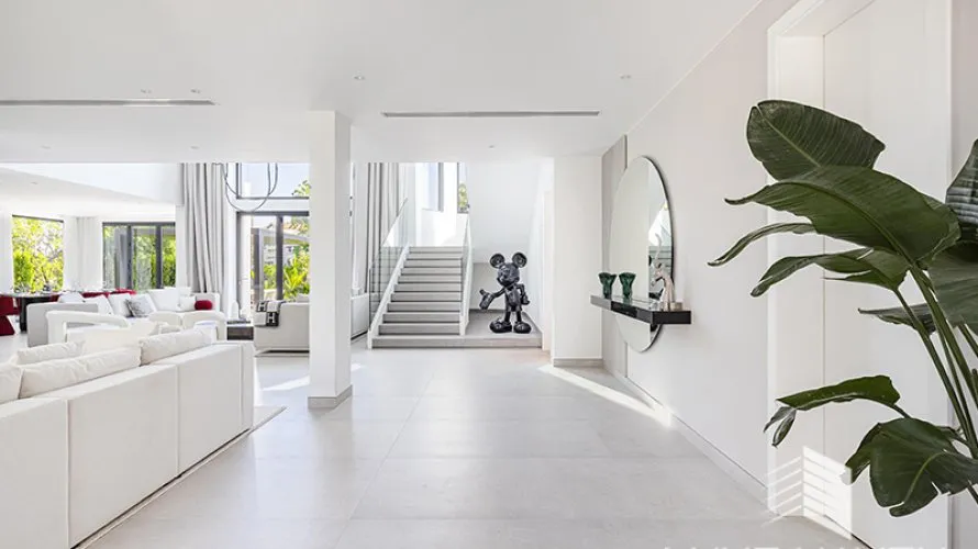 Villa de 4 dormitorios en Jumeirah Islands, UAE No. 323 № 17