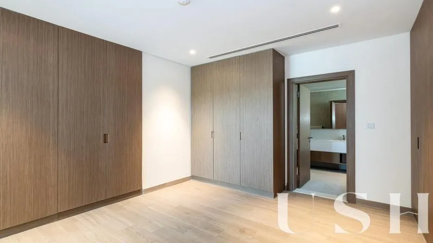 Villa de 6 dormitorios en District One, UAE No. 721 № 8