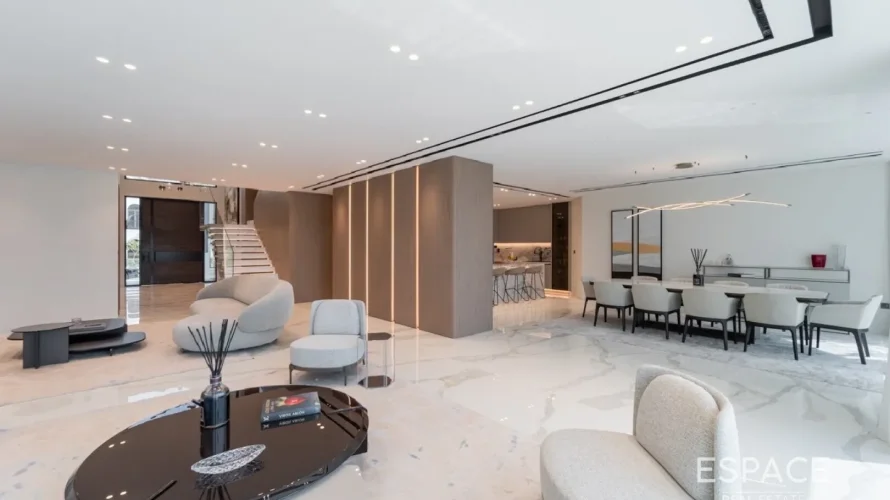 Villa de 5 dormitorios en Palm Jumeirah, UAE No. 1205 № 1